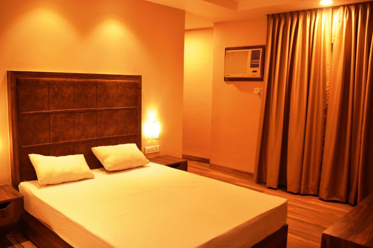 I-Towne' - A Unit Of Hotel Shivam International Deoghar Buitenkant foto